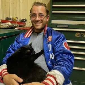 Meet your Posher, Adam